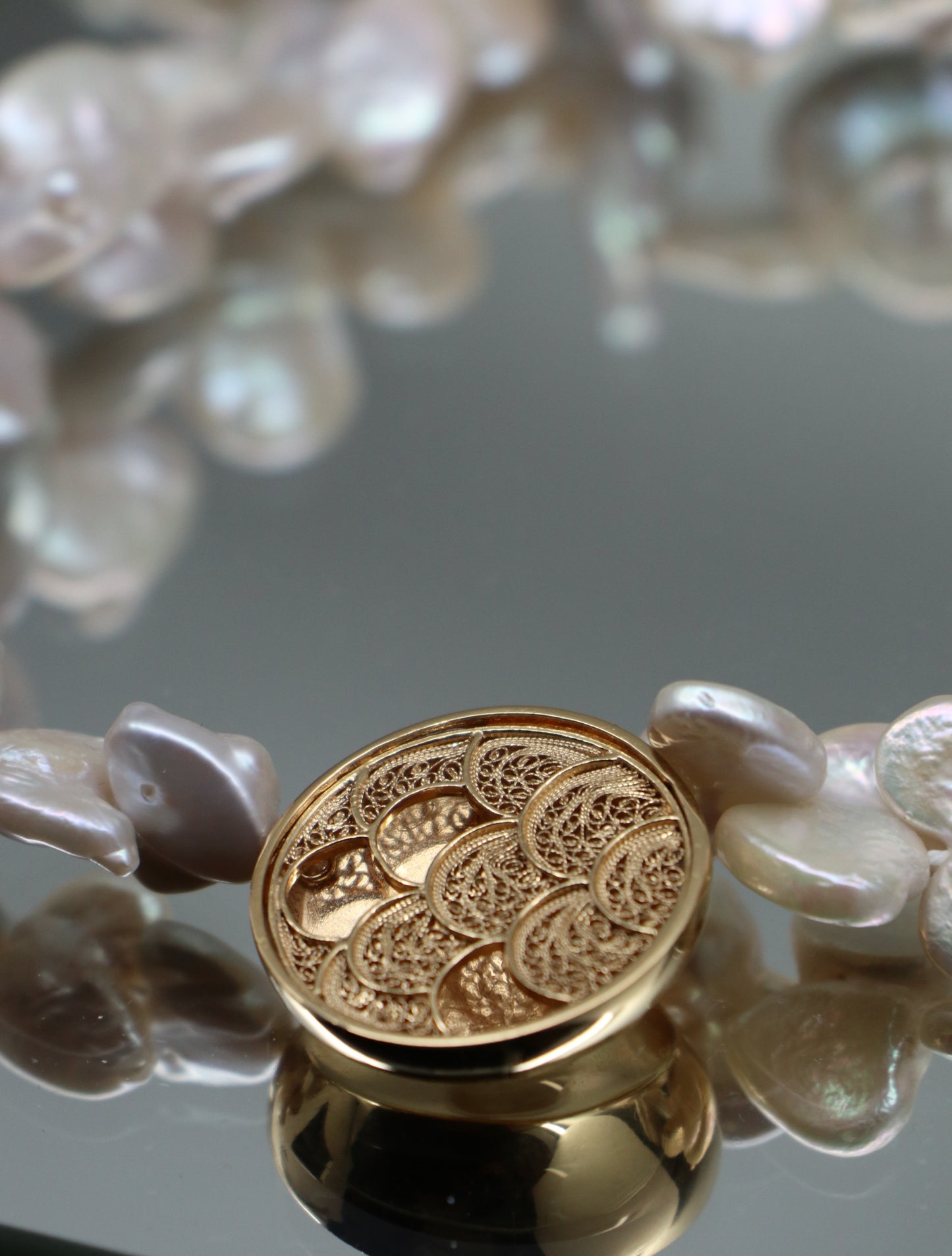 D'OURO FILIGRANA COLAR COM PÉROLAS