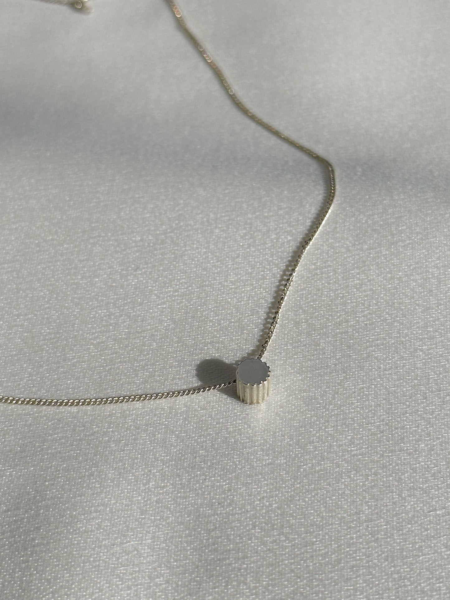 MINE light necklace